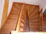 samonosné ½ lomené schodiště – dub olejovaný
