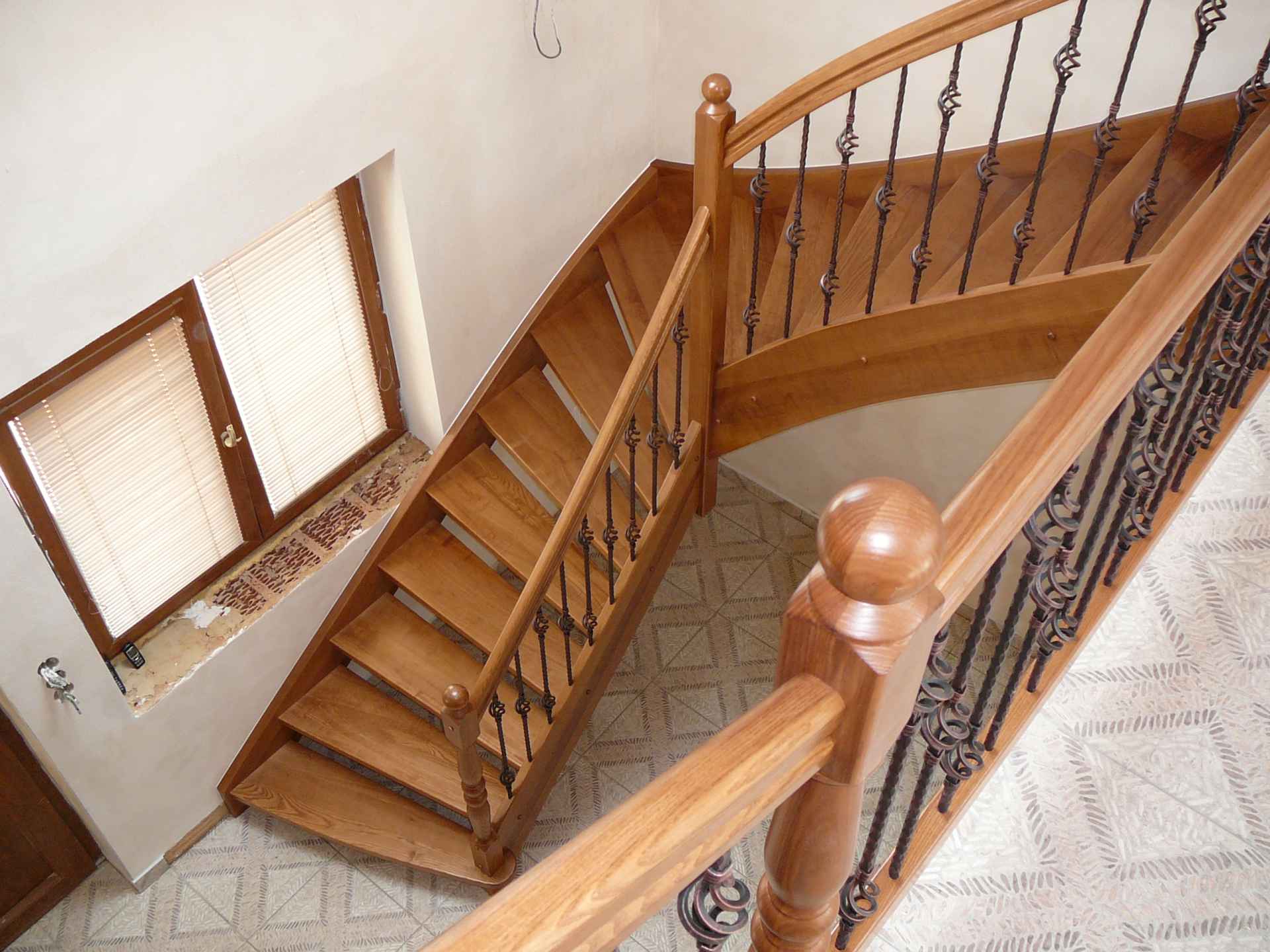 Zábradlí černá ocel, kované